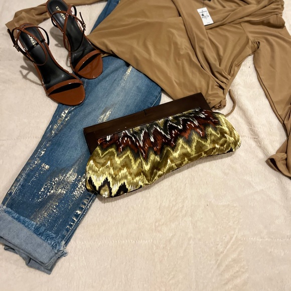 Express; Butterscotch off the shoulder wrap top - Picture 2 of 8